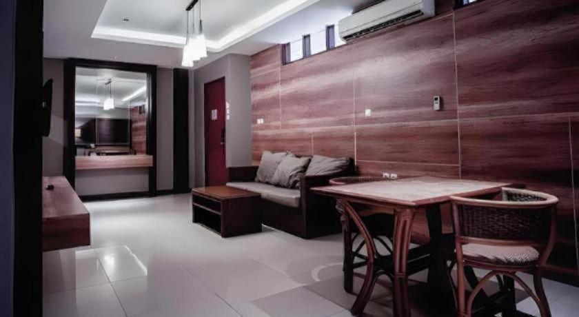 Hotel Asri Plaza Asia Tasikmalaya Exterior foto